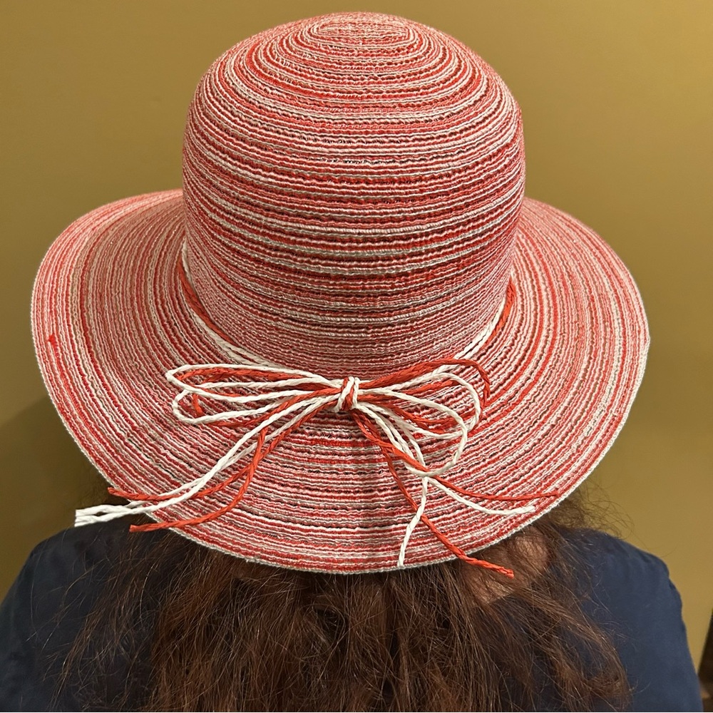 Jacobson Hat NWT One Size Toyo Swinger With Matching Bow Red White Shimmer